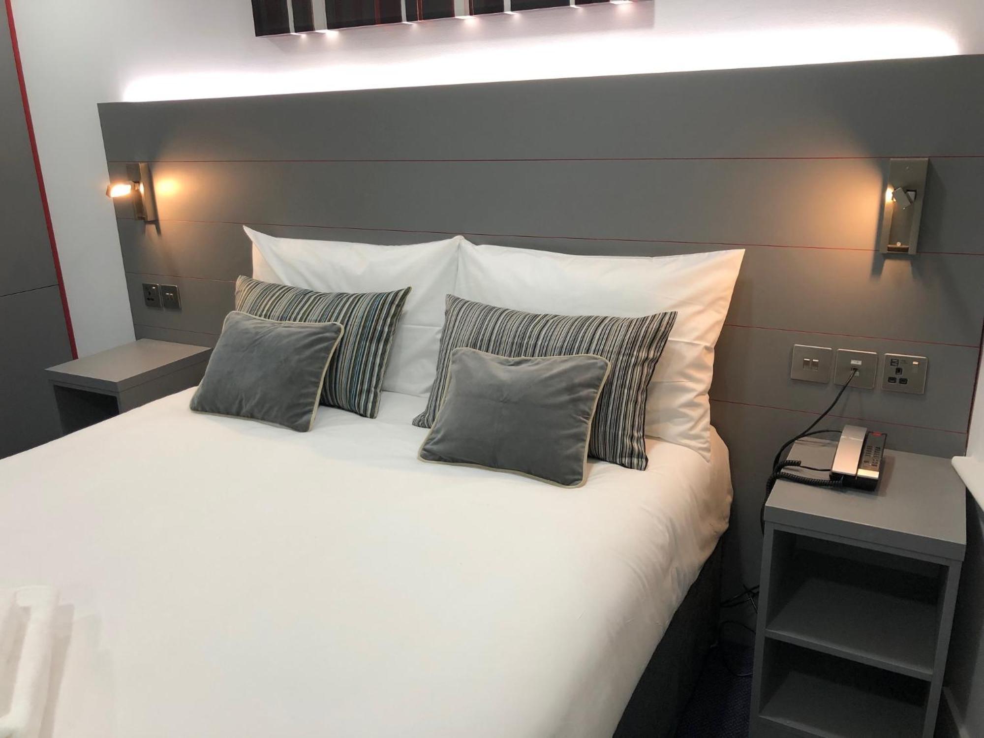 Ilford Hotel Goodmayes Zewnętrze zdjęcie