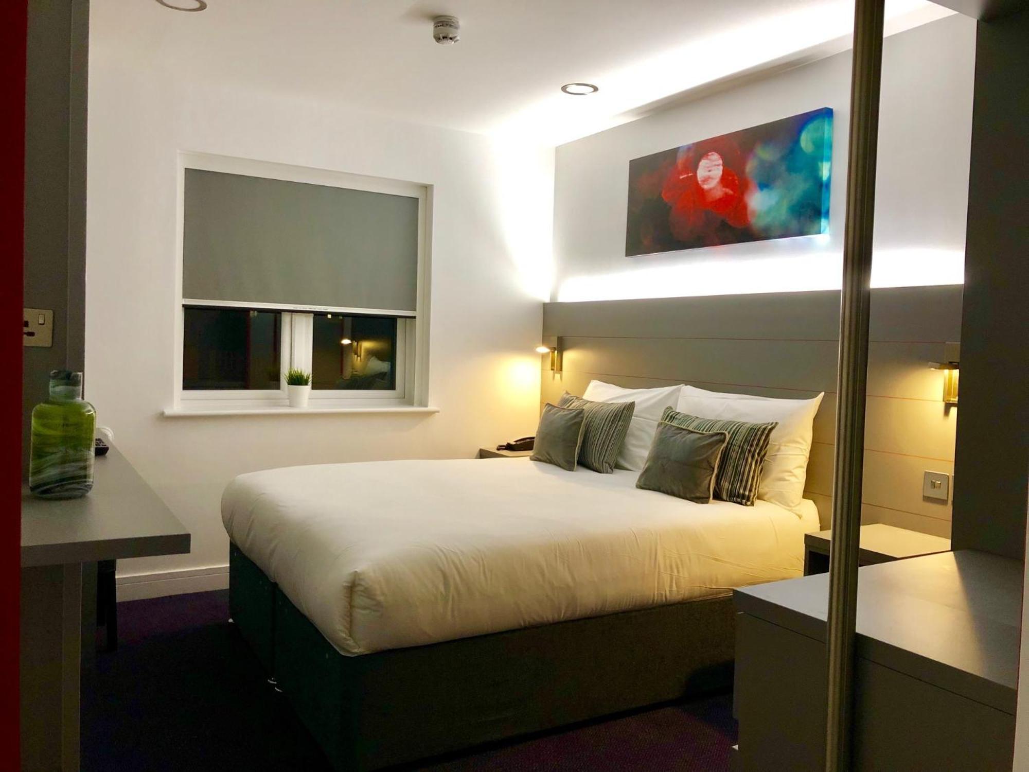 Ilford Hotel Goodmayes Zewnętrze zdjęcie