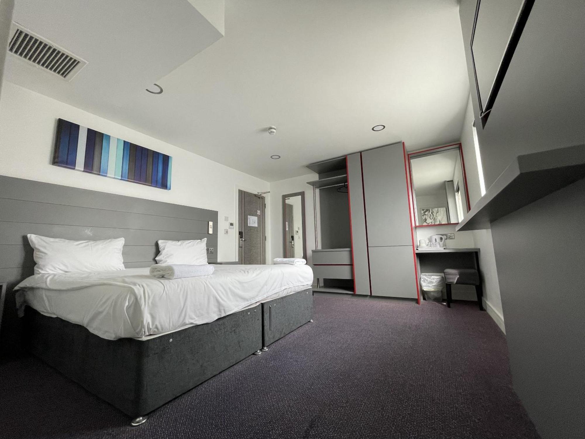 Ilford Hotel Goodmayes Pokój zdjęcie