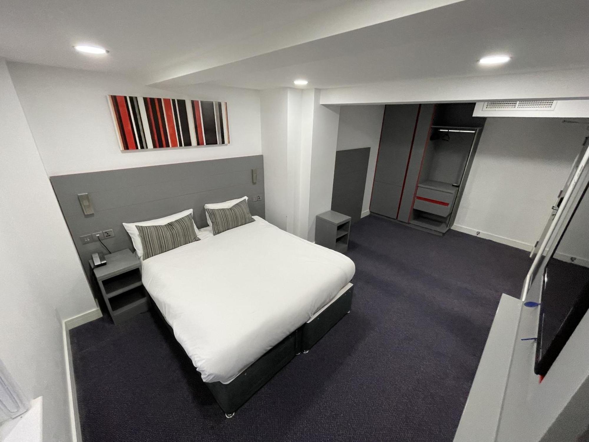 Ilford Hotel Goodmayes Zewnętrze zdjęcie